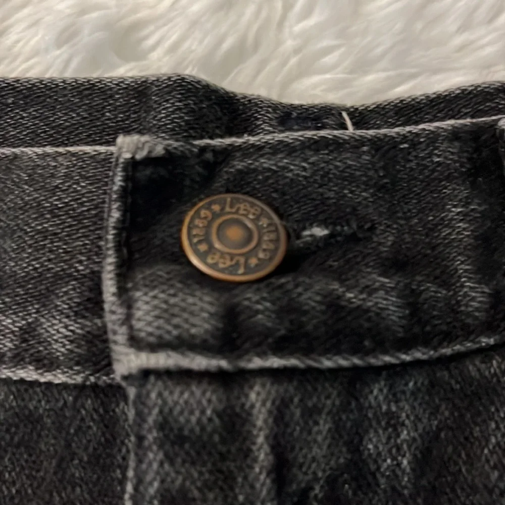 LEE FISHNET SHORTS - Picture 2 of 3